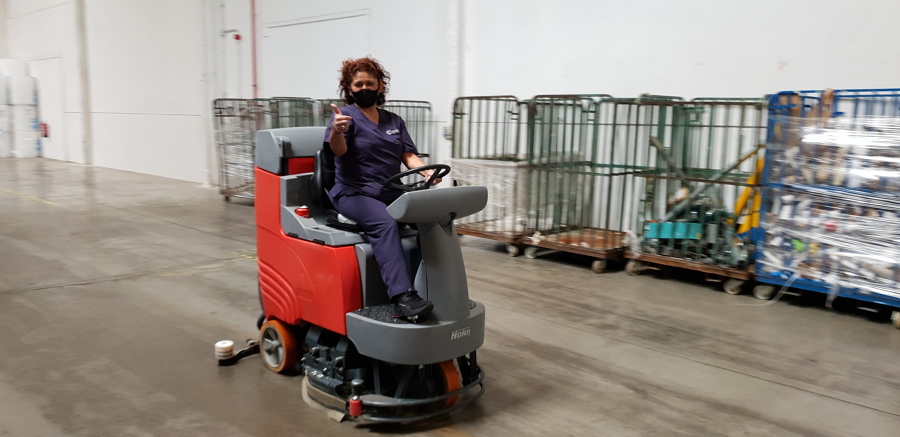 Limpieza de naves industriales