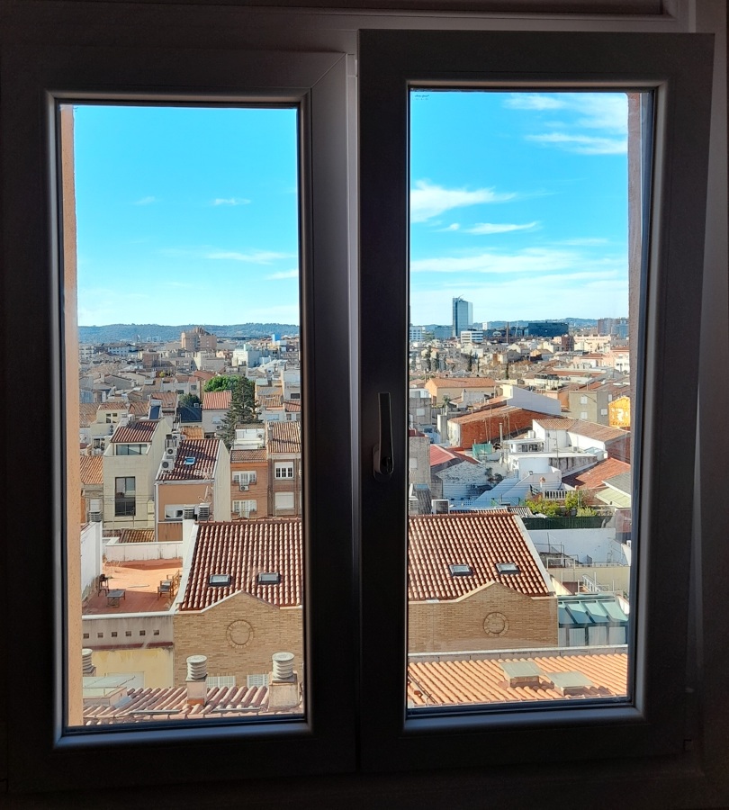 VENTANA HABITACIN PVC