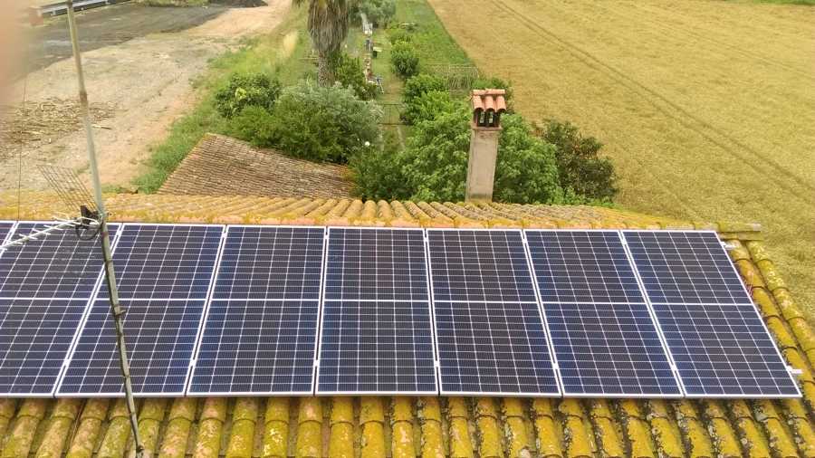 Instal·lació solar a Cervià de Ter