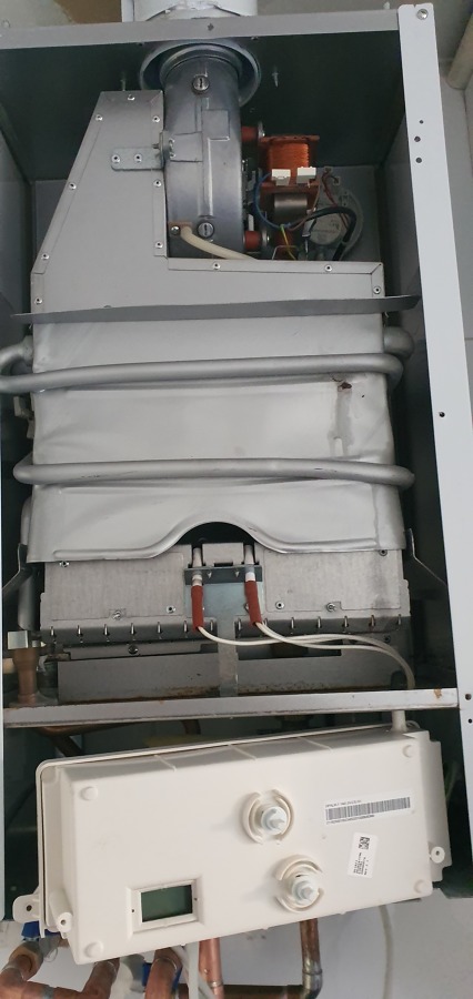 Cambio de calentadores atmosféricos por calentadores estancos según.normativa