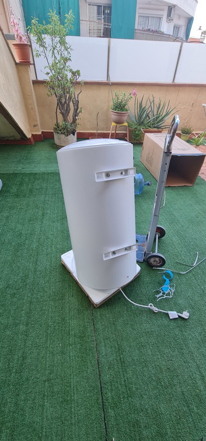 Cambio de termo y sustitución por uno nuevo