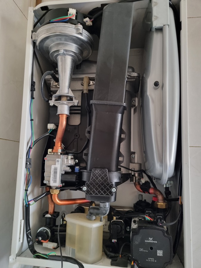 Caldera con su mantenimiento realizado