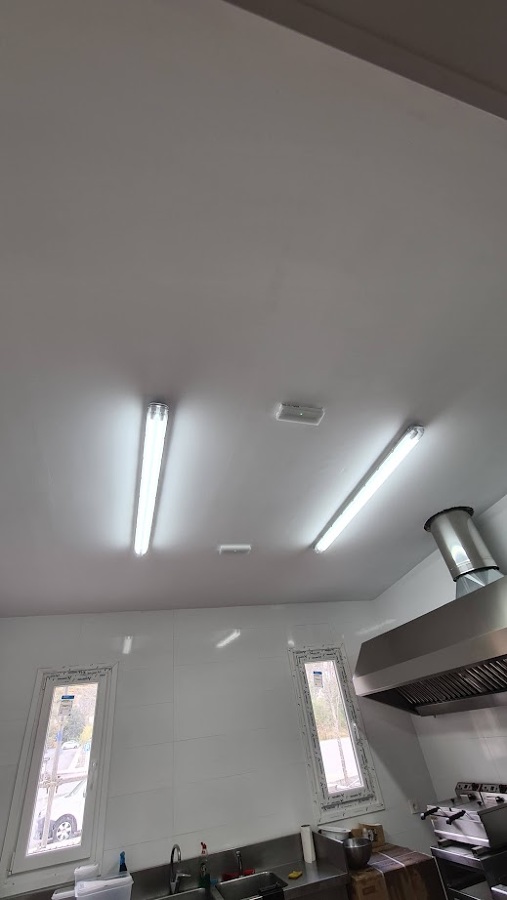 PANTALLAS Y EMERGENCIAS