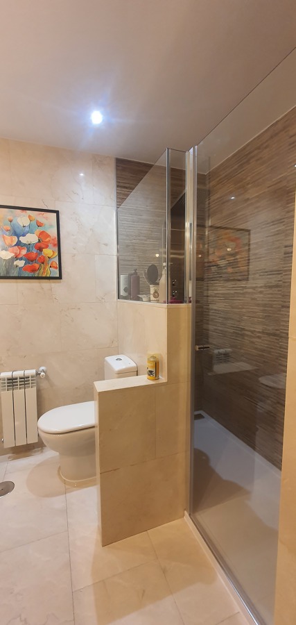 BAÑO 12