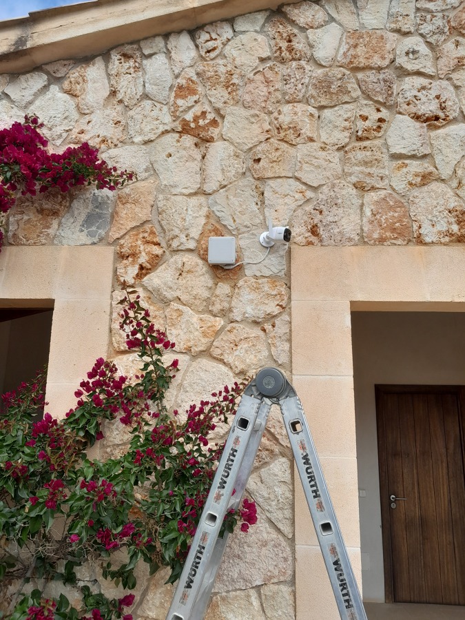 Camera de seguridad exterior.