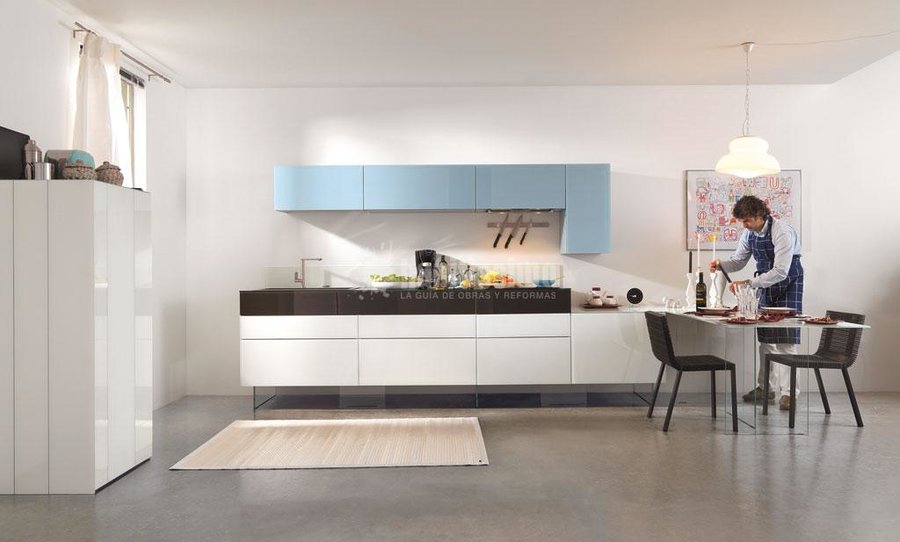 Reformas Viviendas, Construcciones Reformas, Cocinas Baños