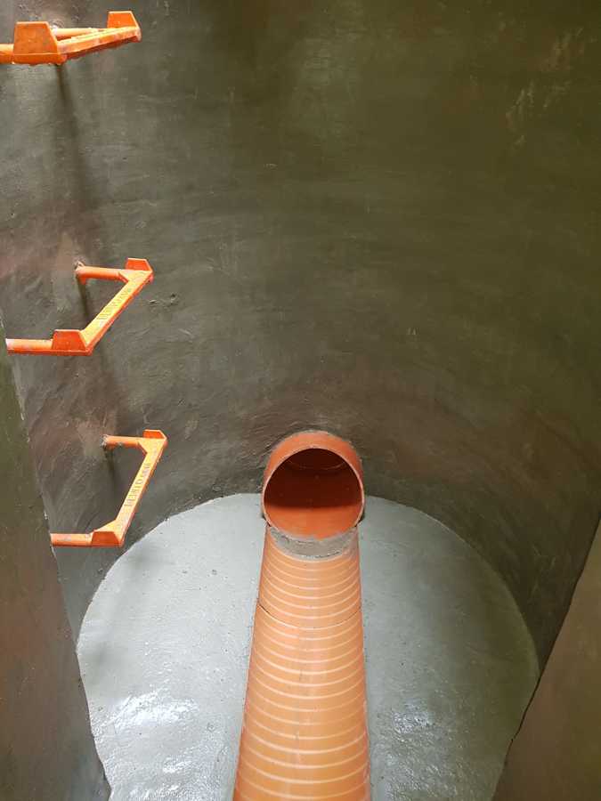 Ejecución de nueva acometida en galería visitable