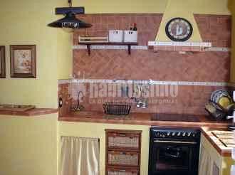 Reformas Locales Comerciales, Suelos, Construcciones Reformas