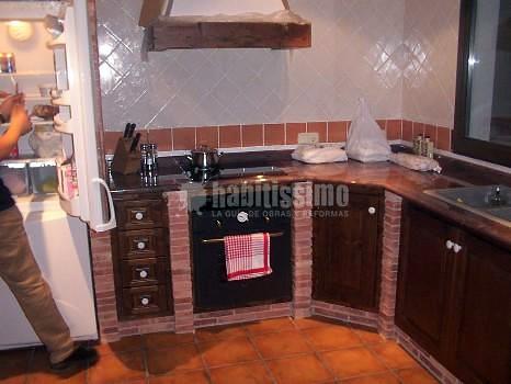 Reformas Locales Comerciales, Suelos, Carpintería Aluminio