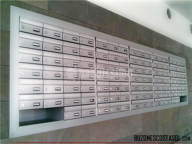 Rótulos, Instalación Buzones