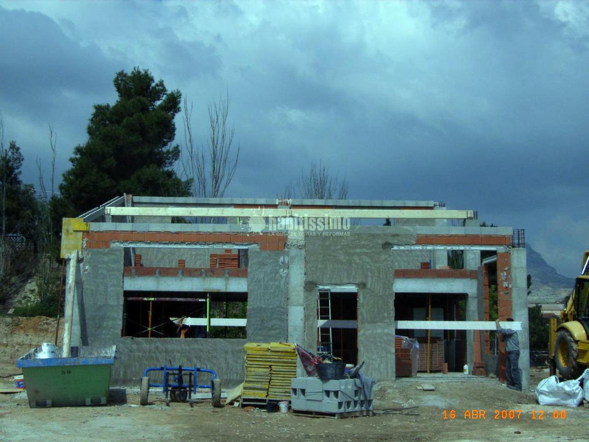 Reformas Viviendas, Materiales Fontanería, Construcciones Reformas