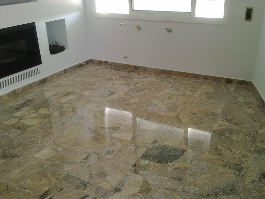 ABRILLANTAT PLAQUETA DE TERRAZO