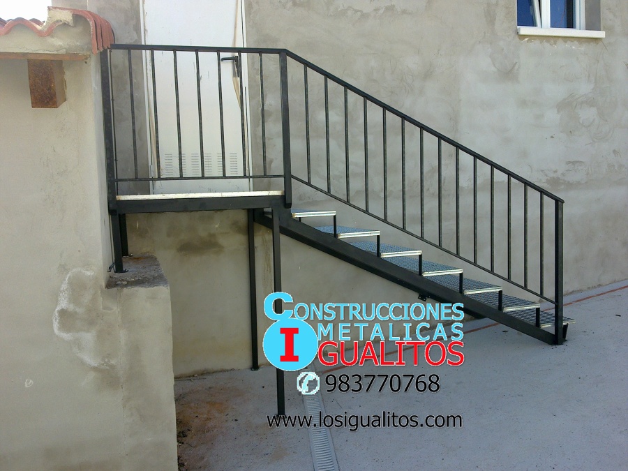 Escalera para esteriores