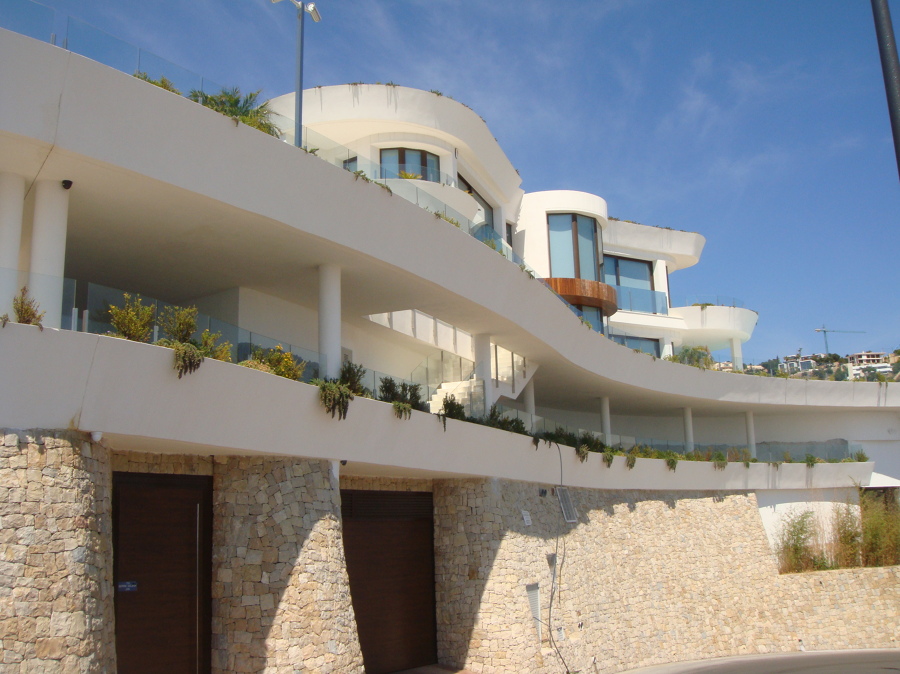 VIVIENDA UNIFAMILIAR EN LA SIERRA DE BENIDORM
