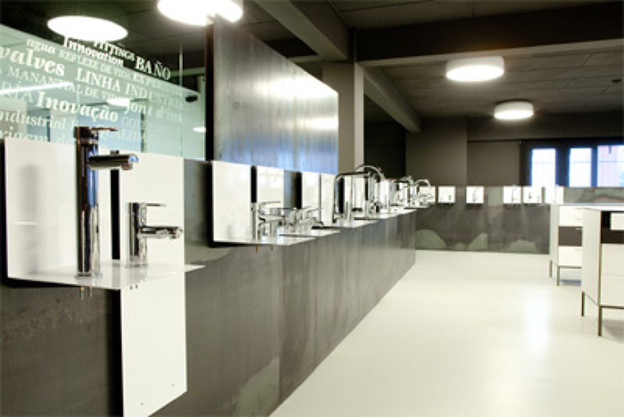 Exposiores grifería