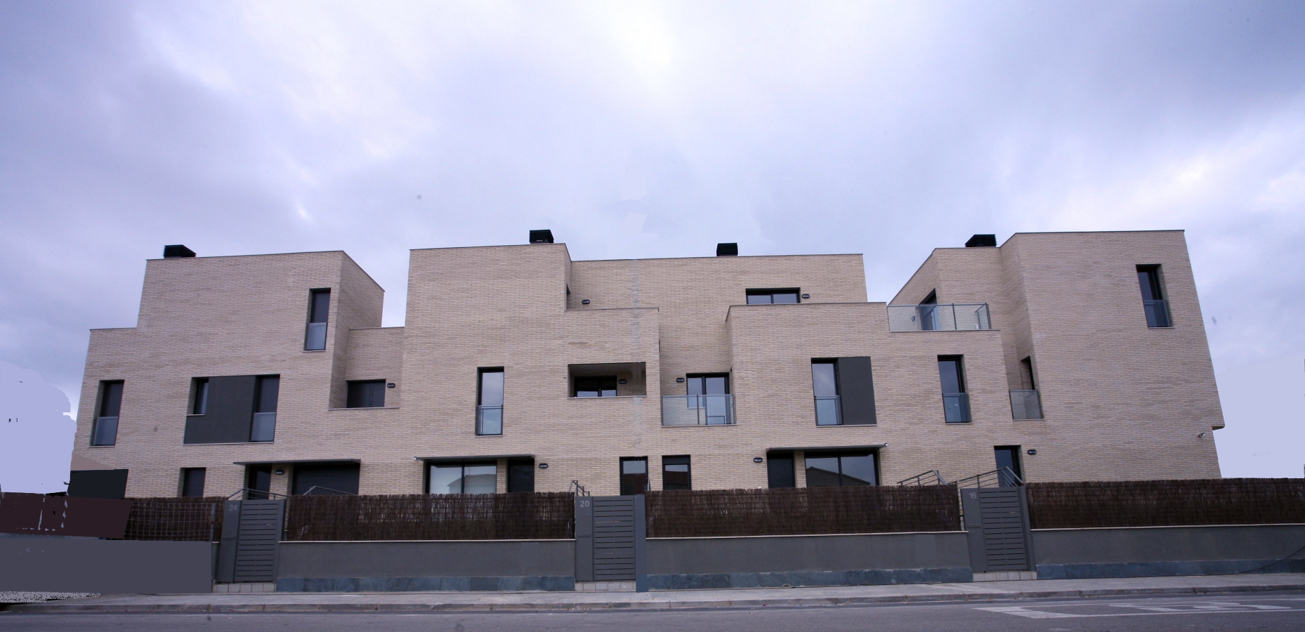 36 viviendas en Barcelona fachada sur