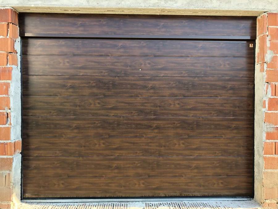 PANEL MADERA OSCURA