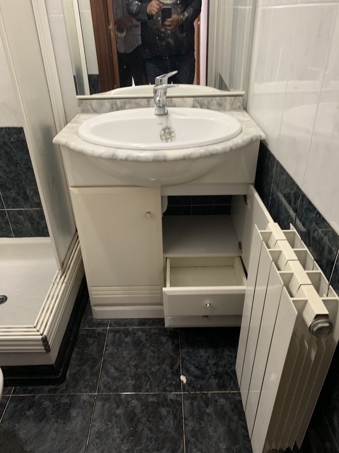 Frente de baño  antes de la reforma