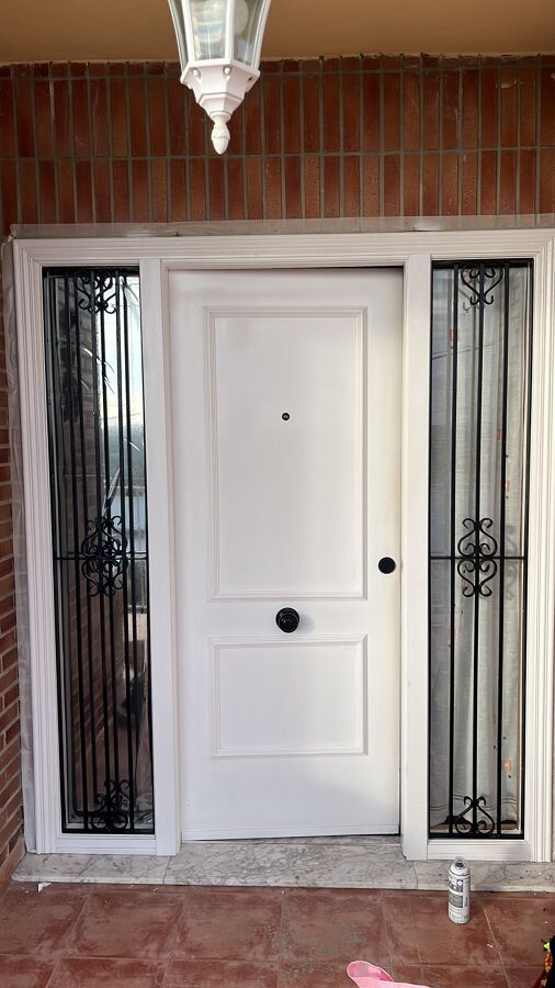 RESTAURACIÓN DE PUERTA