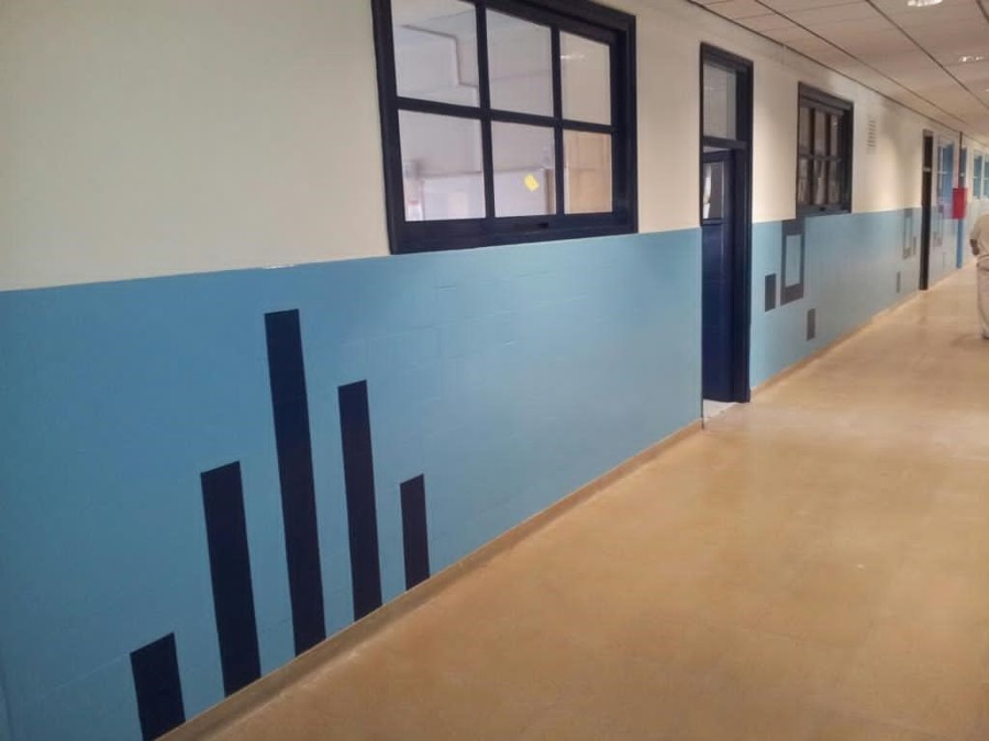 Pintura de pared en colegio