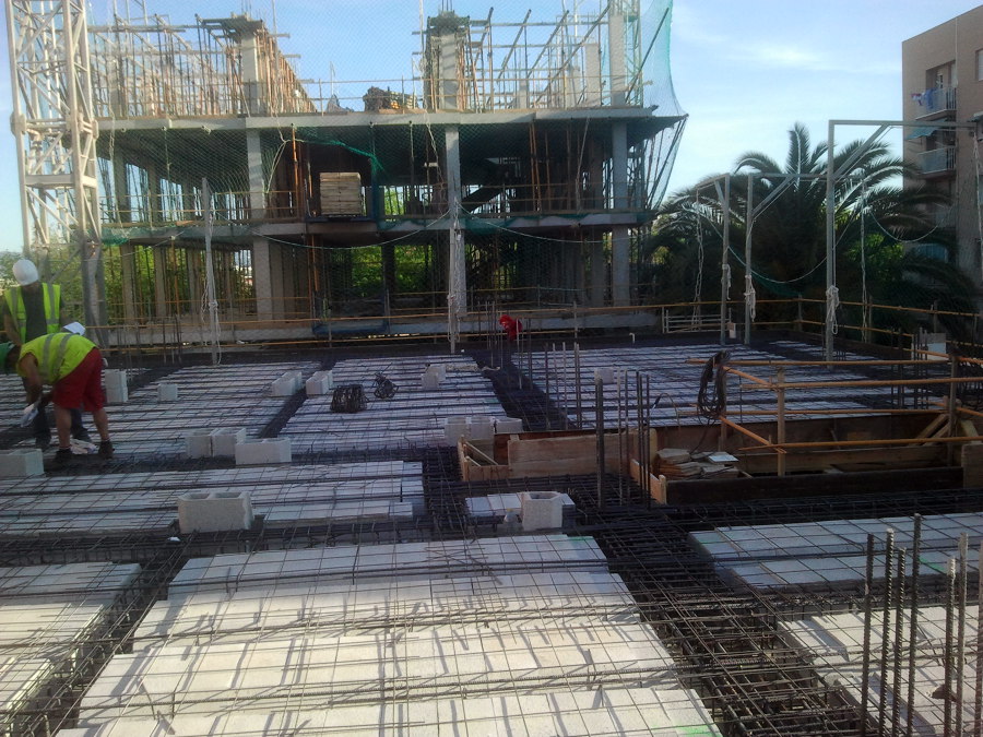 40 Viviendas y Garajes Sótanos - Lorca