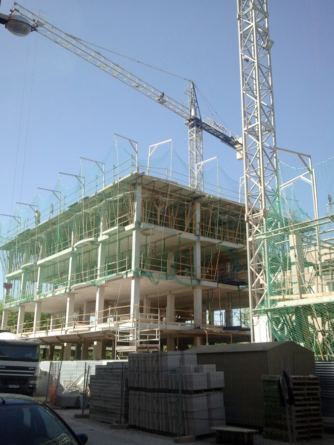 40 Viviendas y Garajes Sótanos - Lorca