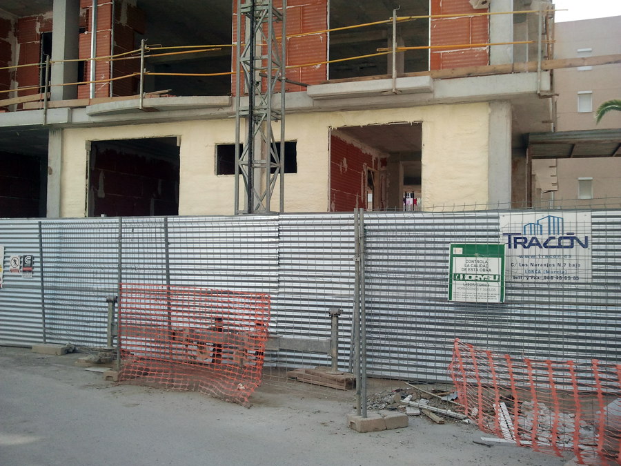 40 Viviendas y Garajes Sótanos - Lorca