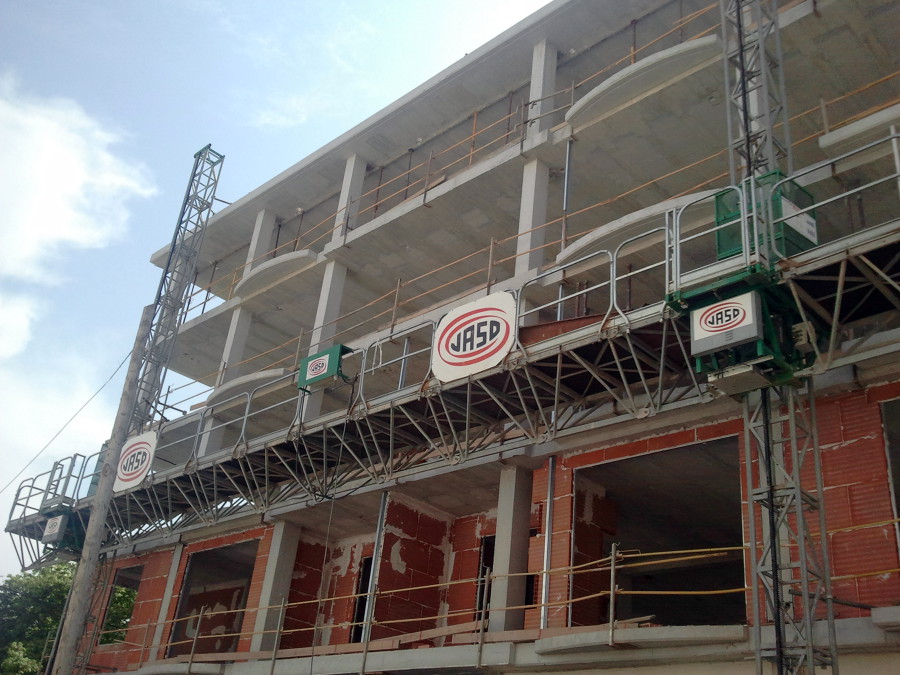 40 Viviendas y Garajes Sótanos - Lorca