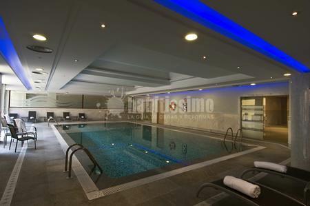 Reformas Comunidades, Construcciones Reformas, Alicatados