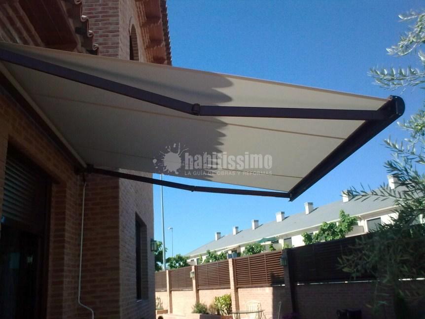 Parquetistas, Muebles Jardín, Recubrimientos Paredes