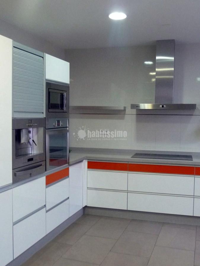 Reformas Viviendas, Construcciones Reformas