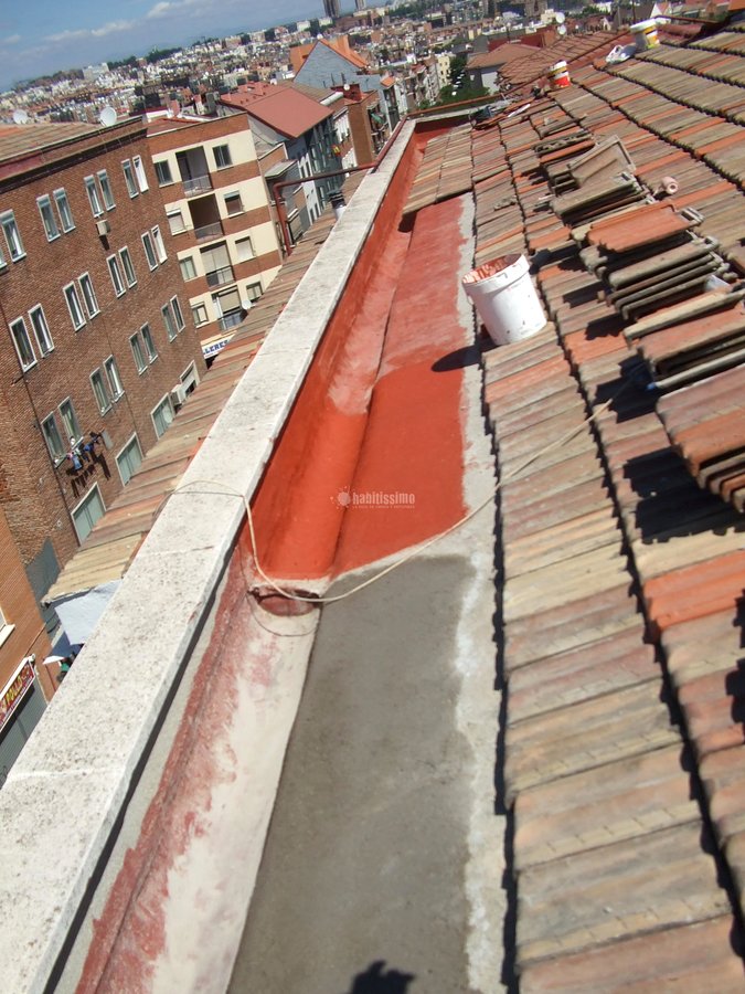 reforma de Canalones, Fachadas y Patios en C/ Sierra Carbonera 70