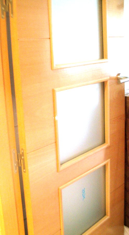 Puerta de paso vidriera en haya vaporizada