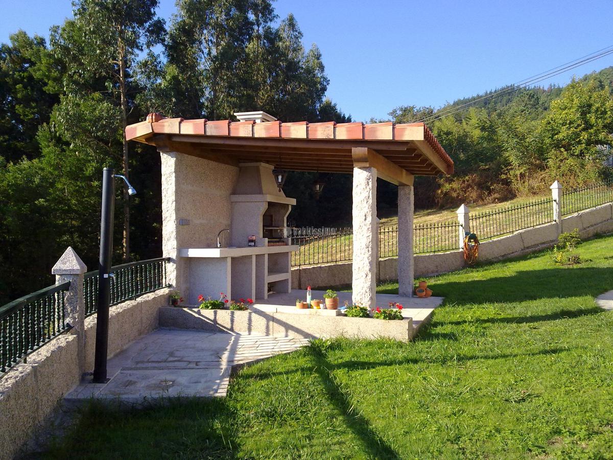 Construccion de barbacoa en Pontevedra