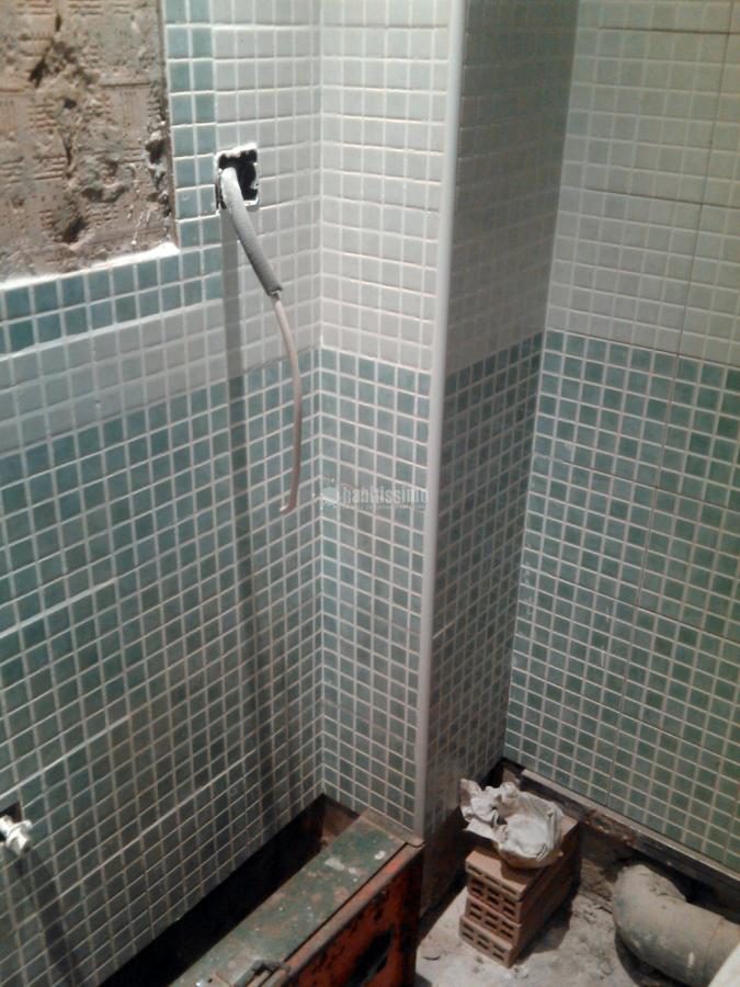 Construcción Casas, Aceras, Fontanería