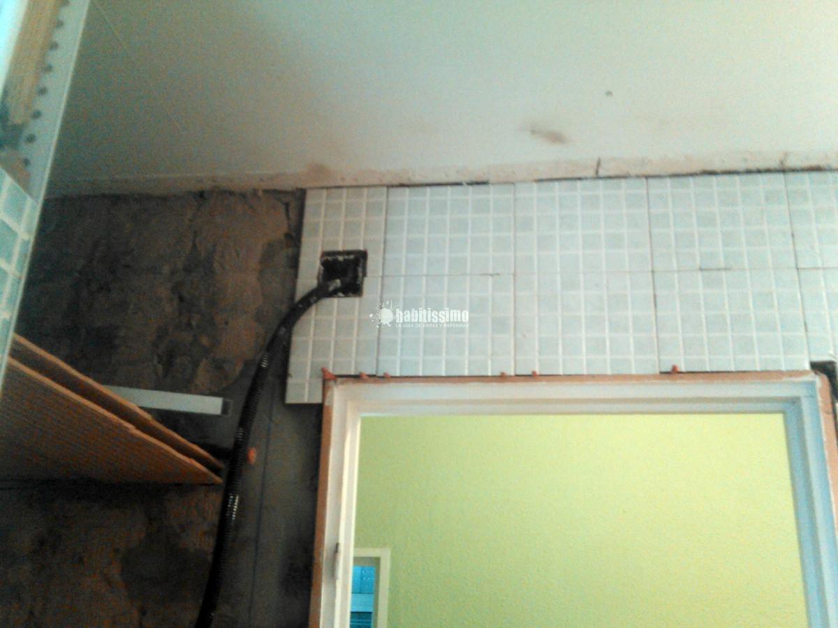 Construcción Casas, Aceras, Fontanería