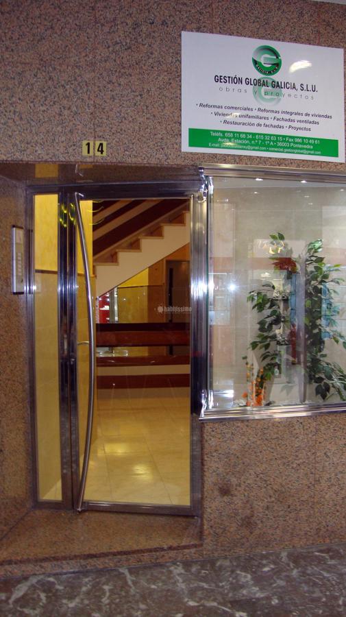 Rehabilitación de Portal de Comunidad de Propietarios.