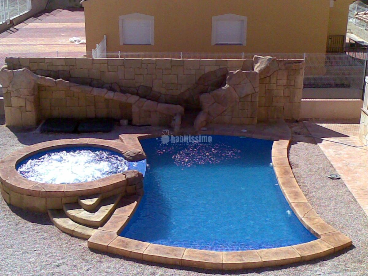 Piscina privada en La Alcayna