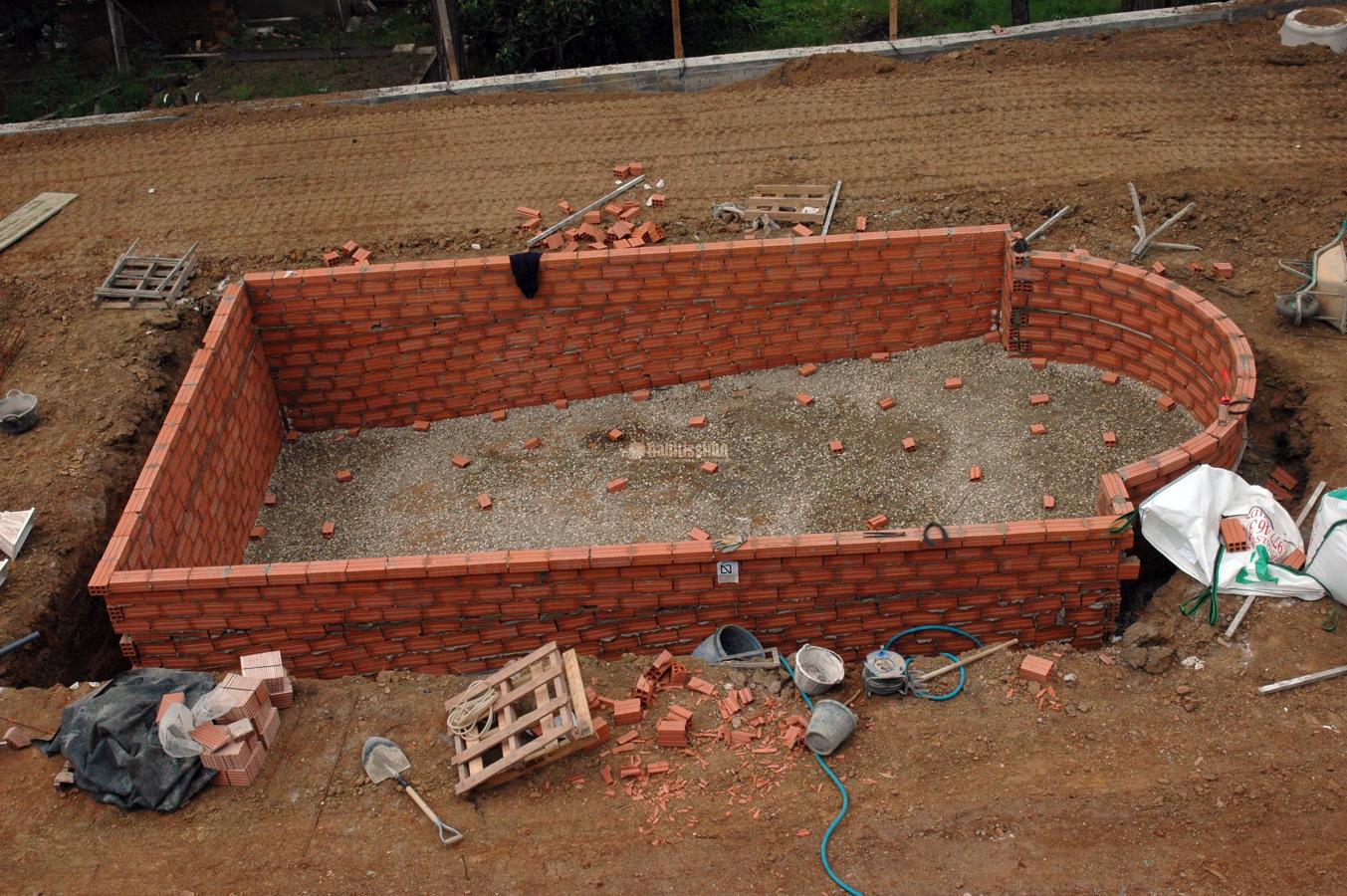 Construcción Casas, Decoración, Reformas Naves Industriales