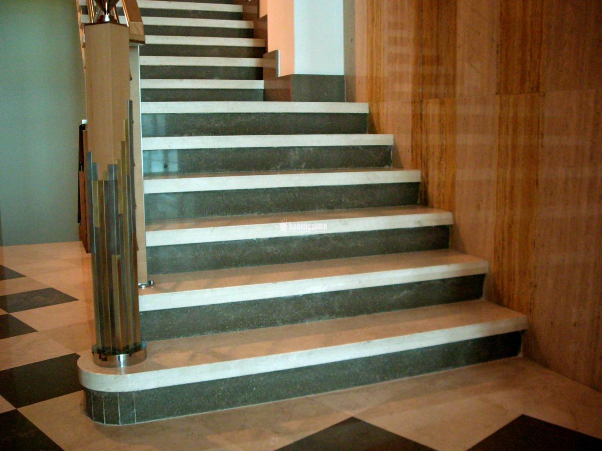 Marmolistas, Granito