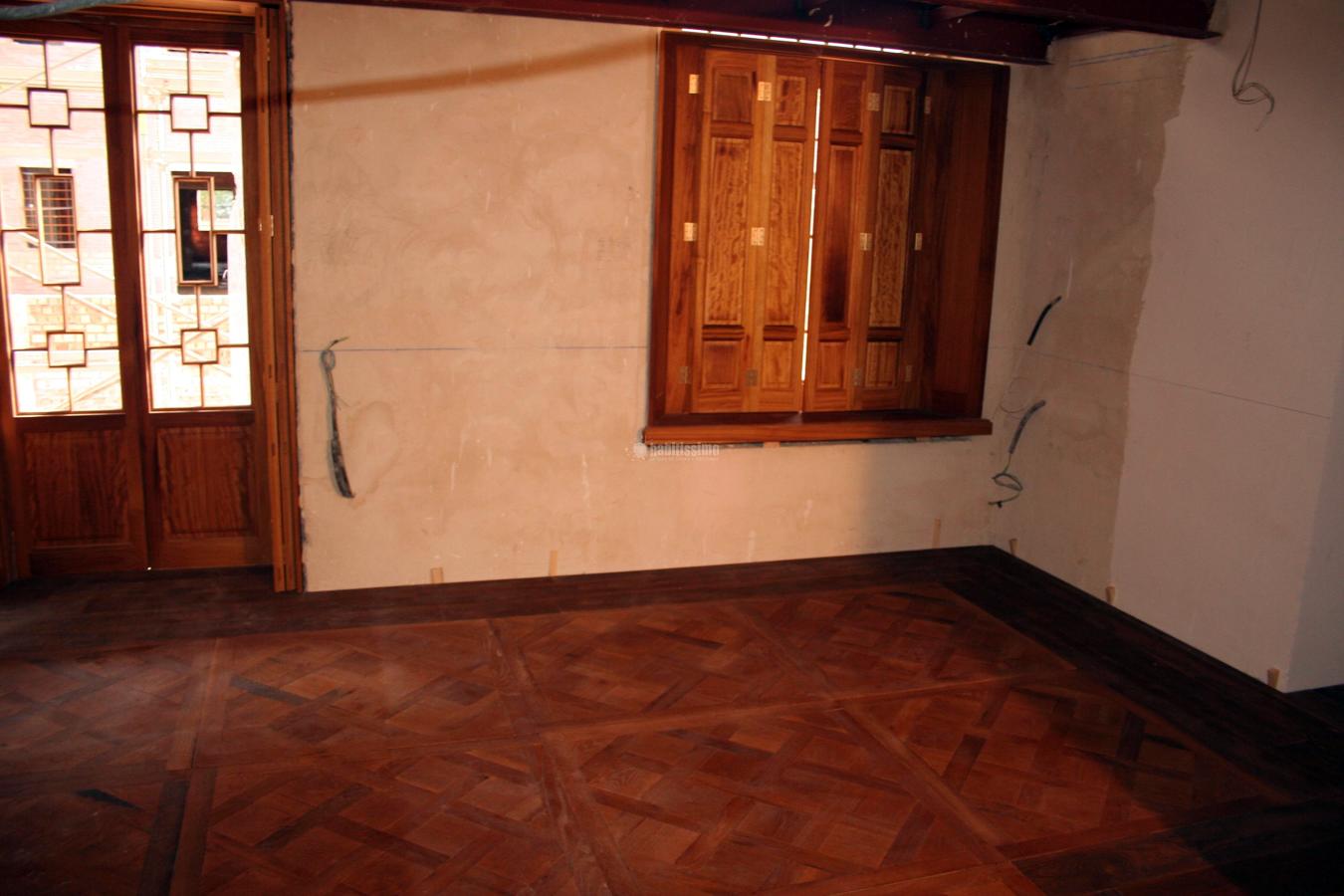 Parquetistas, Barnizados Aceitados, Tarimas