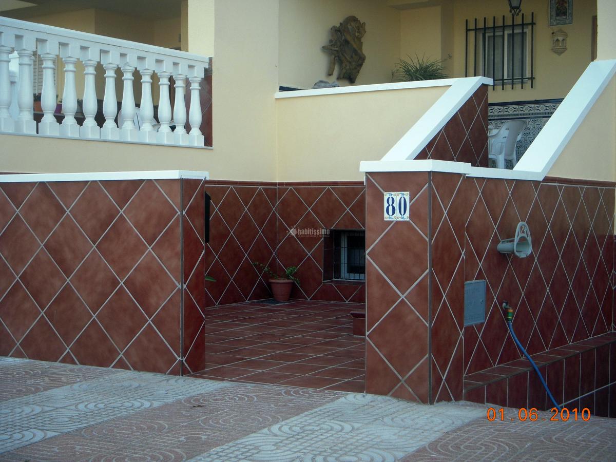 Reforma de terraza,zocalo y escalera de vvda.unifamiliar