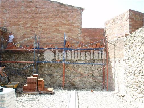 Reformas Viviendas, Construcciones Reformas, Parquetistas