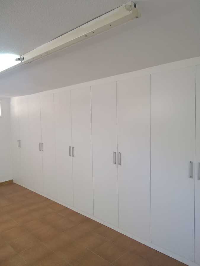 Armario abatible 10 puertas