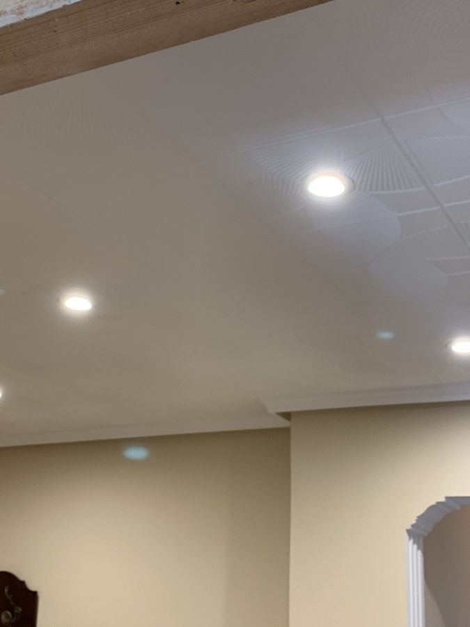 Instalación de oculos de led en vivienda