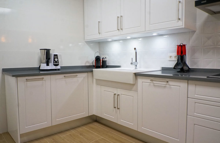 Cocina Lacada en Blanco Mate