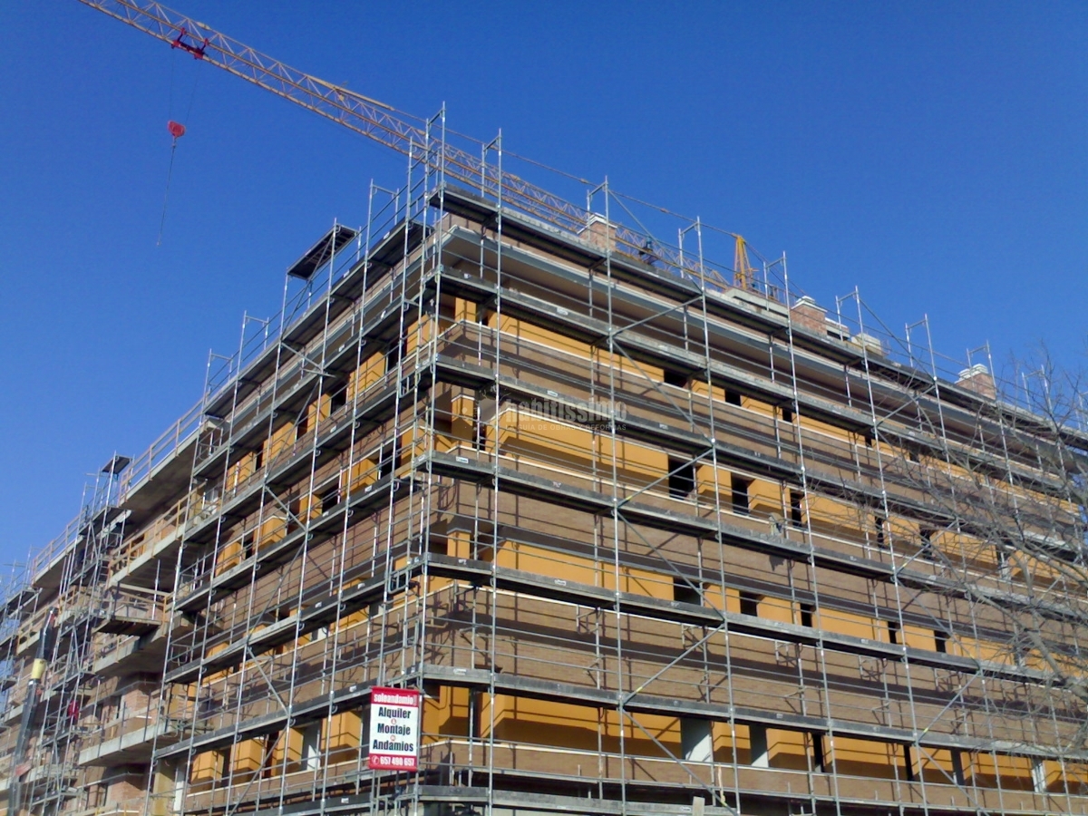 Rehabilitación Fachadas, Andamios Eléctricos, Andamios