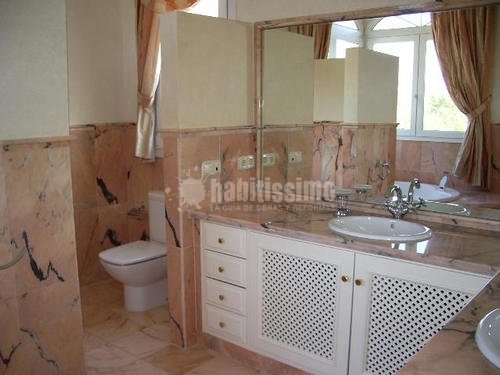 Reformas Viviendas, Reformas Locales Comerciales, Fontaneros