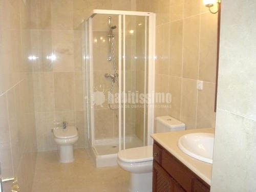 Reformas Viviendas, Fontaneros, Construcciones Reformas