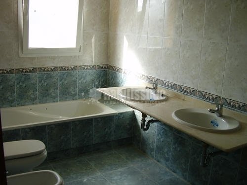 Reformas Viviendas, Construcciones Reformas, Fontaneros